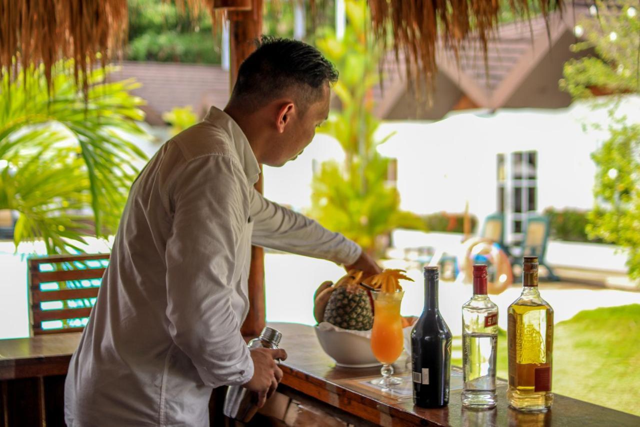 Sunz En Coron Resort Екстер'єр фото